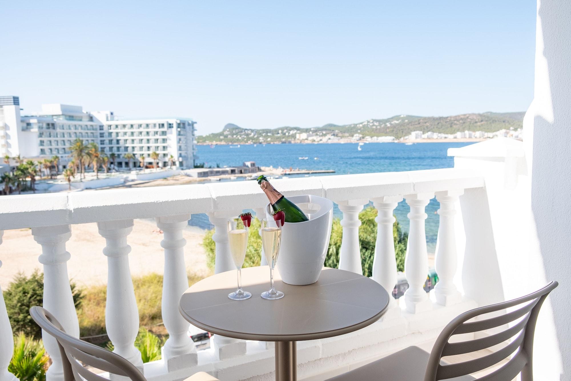 Beach Star Ibiza (Adults Only) San Antonio  Exteriör bild